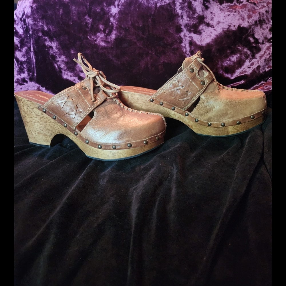 Candie's Brown Mules with Wooden Platform